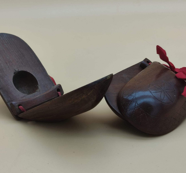 Castañuelas ibicencas